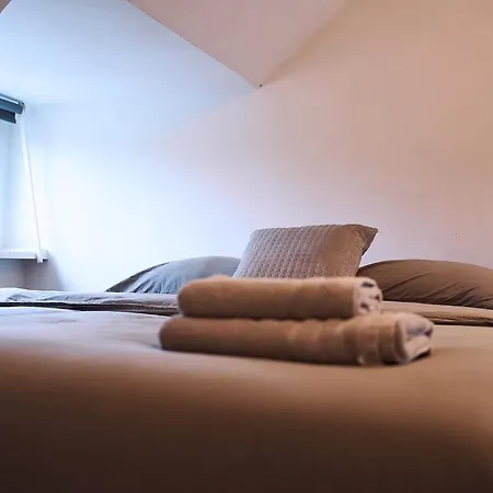 Stratum'S Apartment 2 No Kitchen Дом отдыха *