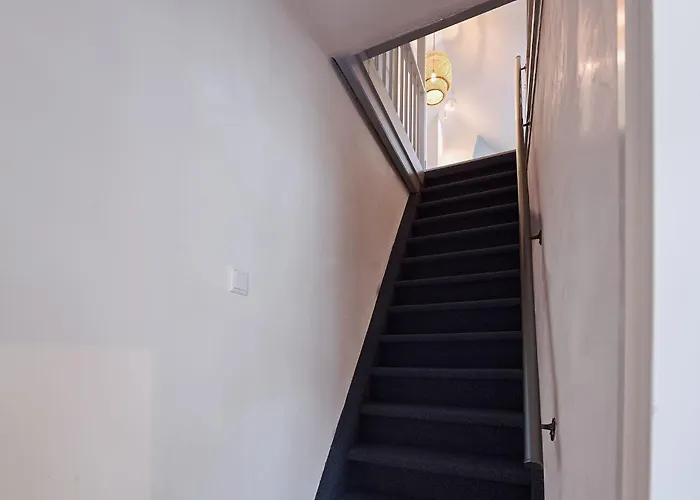 Stratum's 2 No Kitchen Casa de Férias